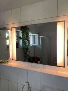 Infrarotheizung Spiegel mit Beleuchtung